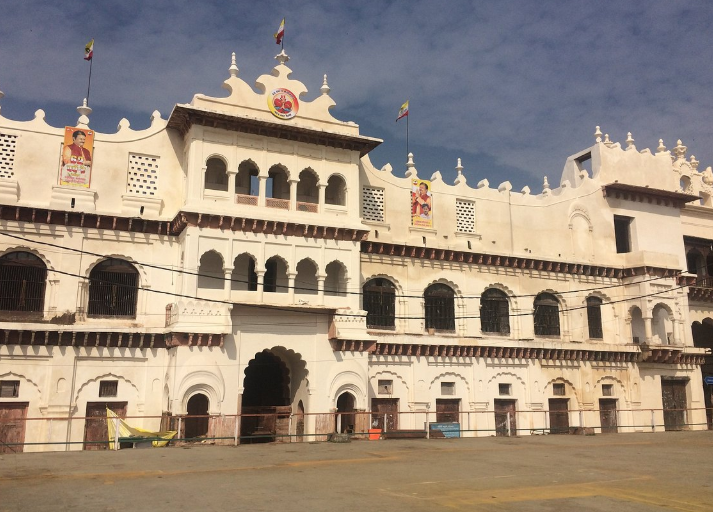 Sadar Manzil Gate, Bhopal, Madhya Pradesh - Vushii.com Sadar Manzil Gate, Bhopal, Madhya Pradesh - Vushii.com